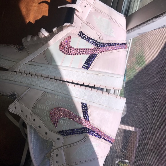 SOLD!!!! High Tops Sneakers - Picture 3 of 9